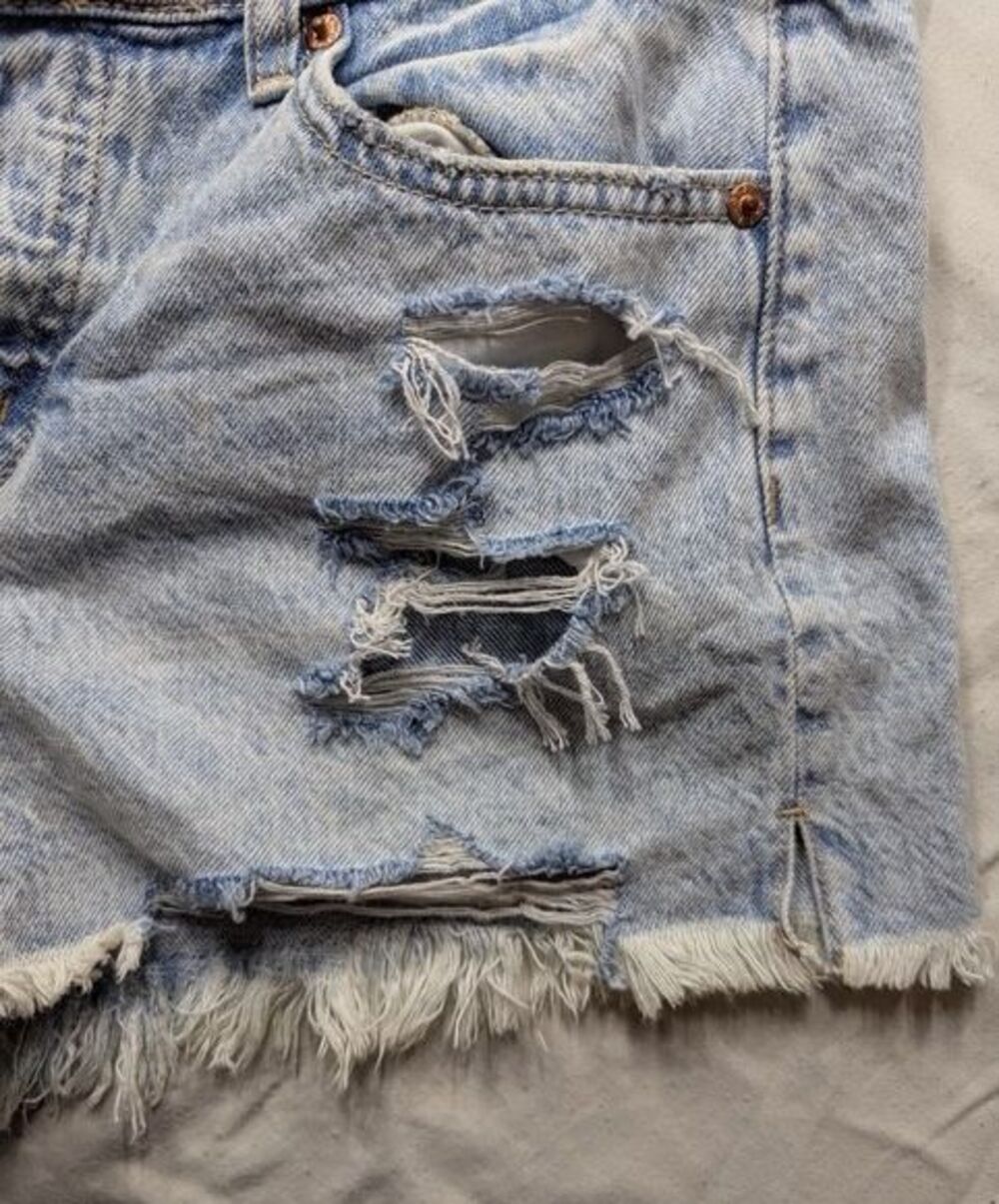 Aeropostale Vintage High Rise Shorty Shorts 4 Distressed Denim Cutoff Y2K Blue - Picture 5 of 9